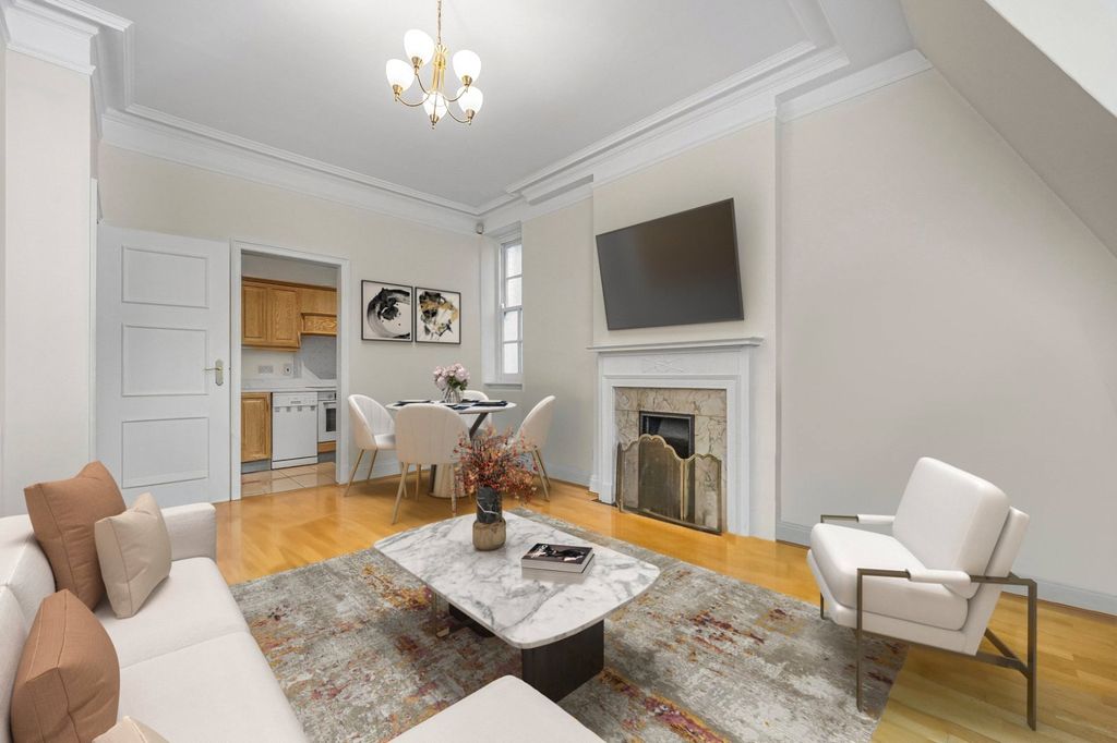 Property photo 3 of 8 Picture No. 26