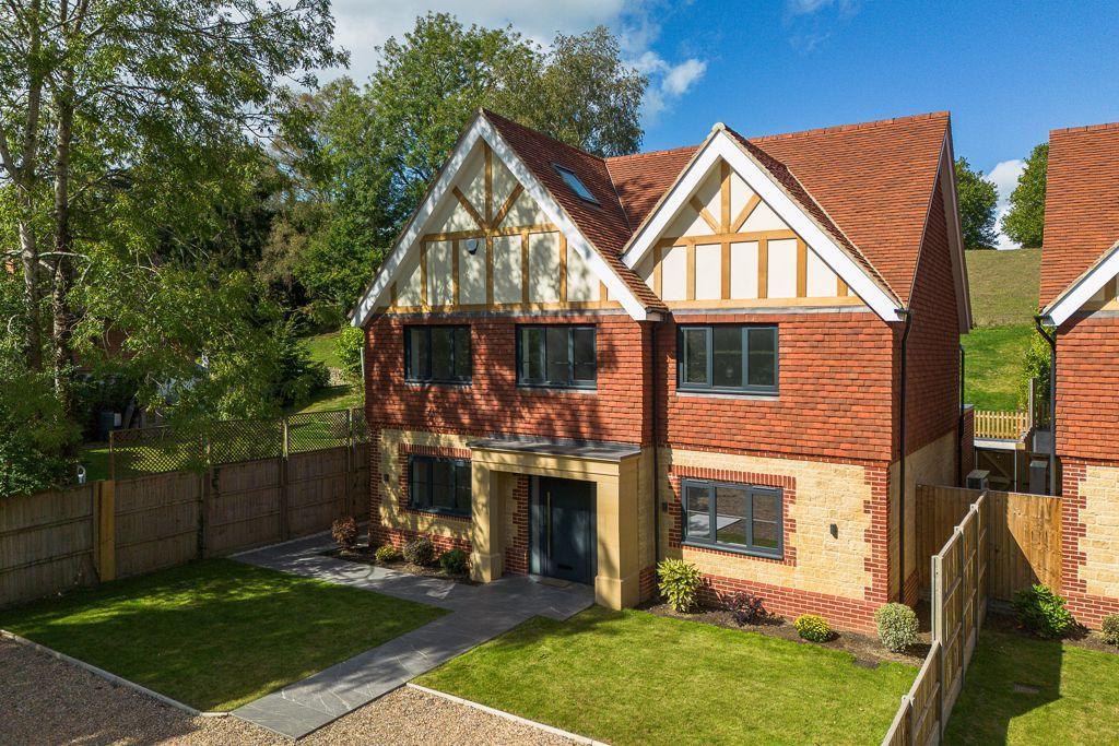 Property photo 1 of 83 Photo 58