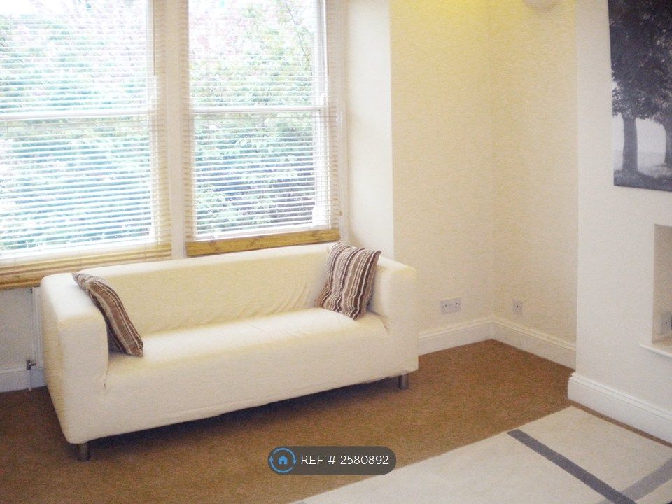Property photo 2 of 8 Reception Room