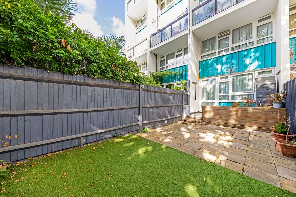 Property photo 2 of 15