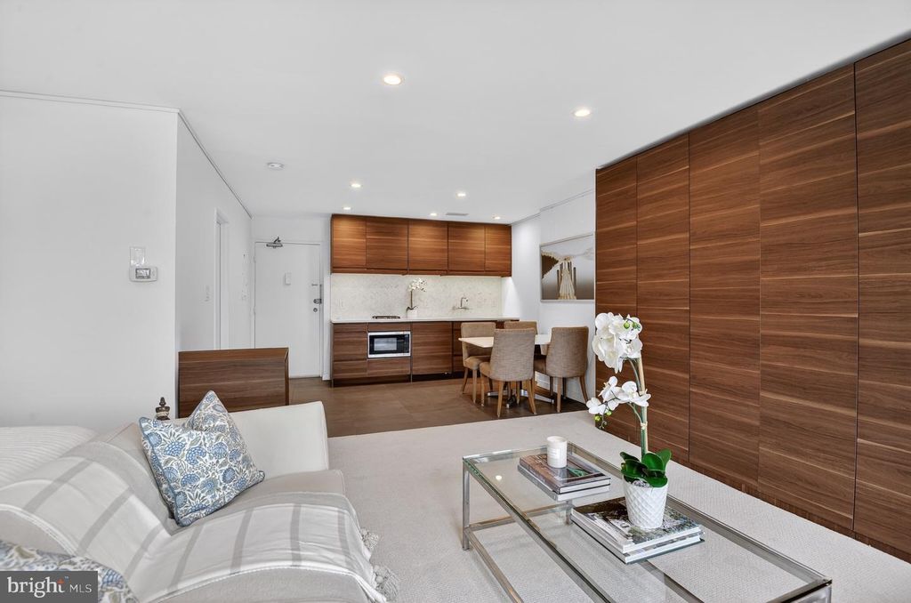 Property photo 2 of 14 <Alttext/>