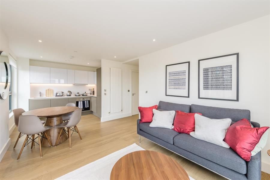 Property photo 2 of 9