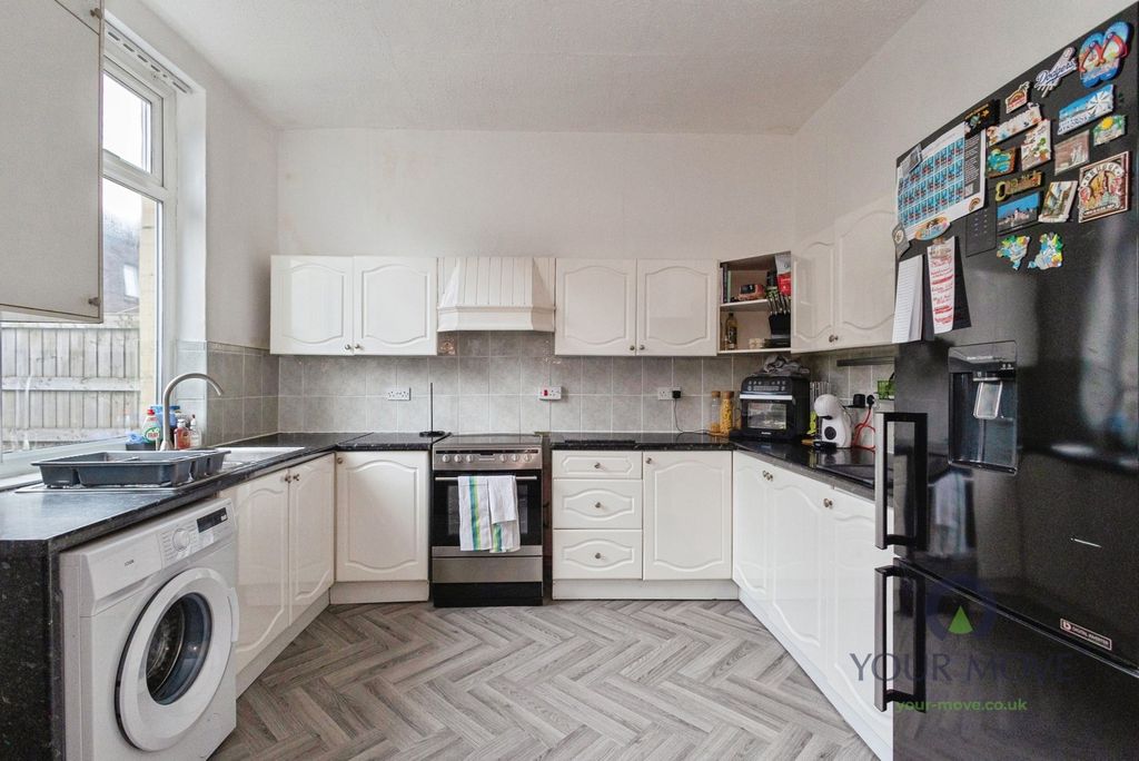 Property photo 2 of 10 Pbox-Img.Jpg