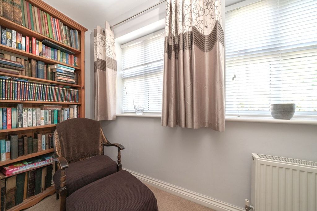 Additional image 15 of 5 bed detached house for saleMayflower Close, Glossop SK13