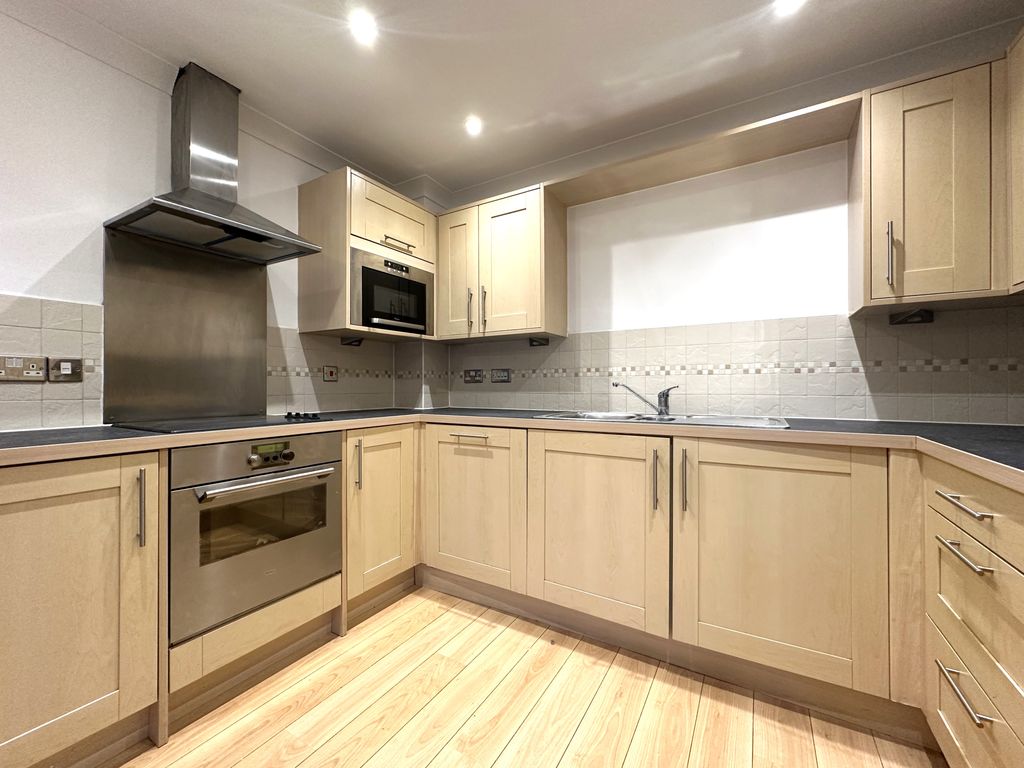 Property photo 2 of 12 Img_6768