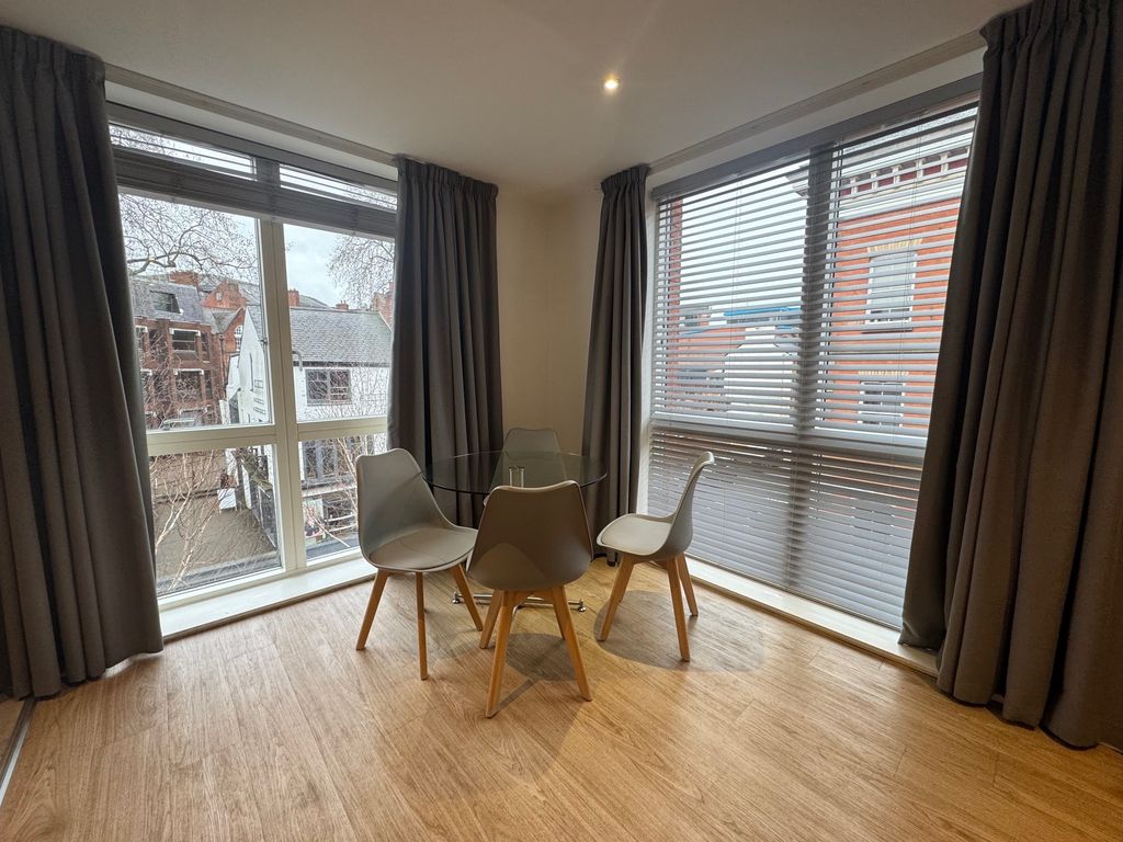 Property photo 2 of 10 Image