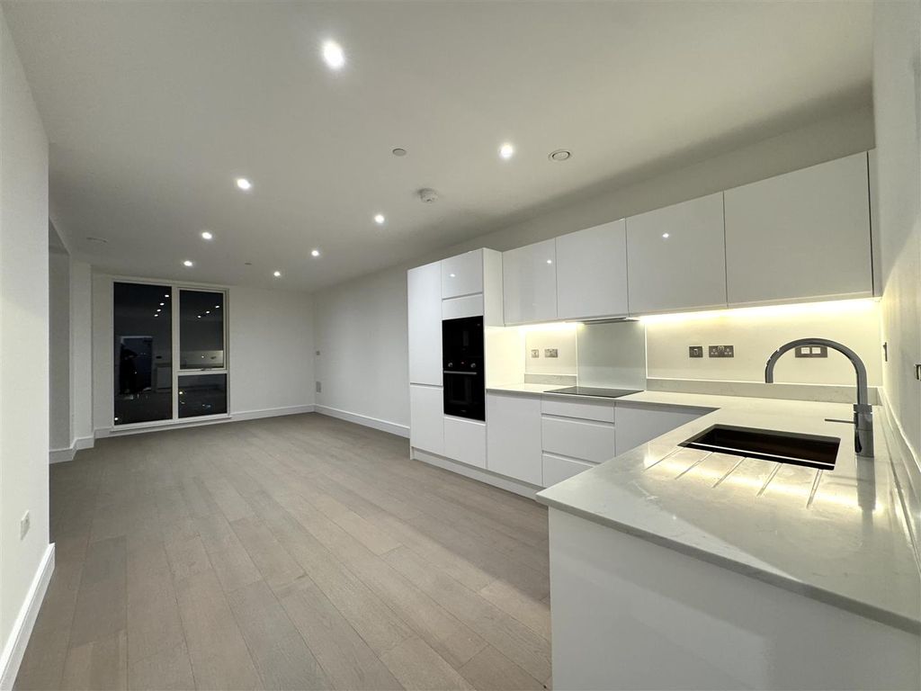 Property photo 2 of 15 Living Space Pic 2.Jpeg