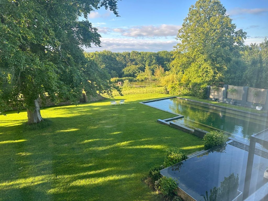 Property photo 2 of 21 Picture No. 26