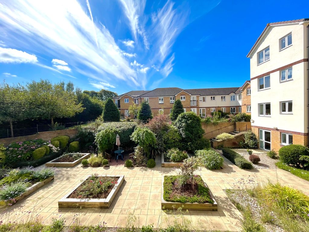 Property photo 1 of 12 31 Milliers Court View1