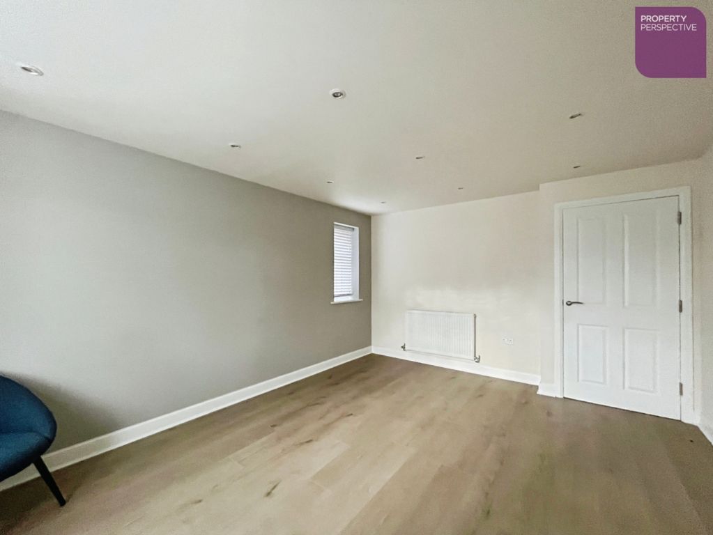 Property photo 3 of 15 Living Room