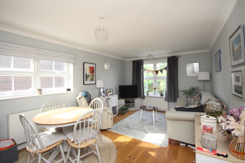 Property photo 2 of 12 Photo 8
