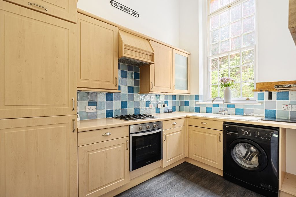 Property photo 3 of 18 3316755