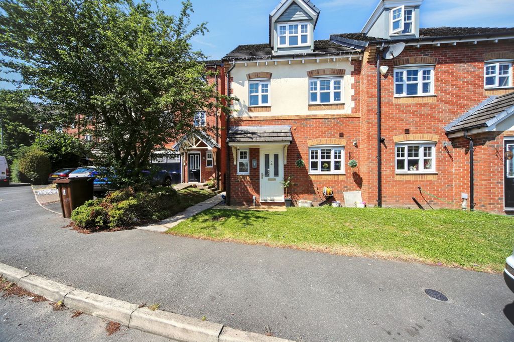 Property photo 1 of 24