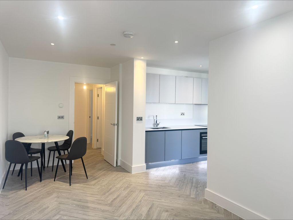 Property photo 2 of 11 Image