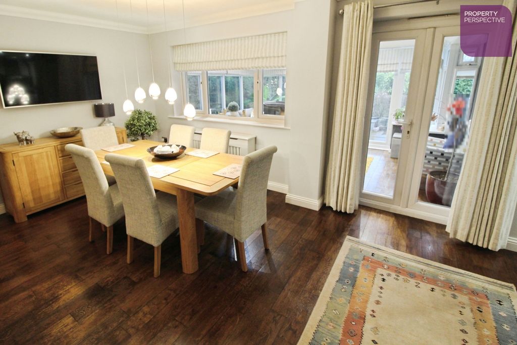 Property photo 3 of 20 Dining Room