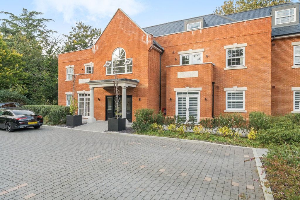 Property photo 1 of 22 Picture No. 16