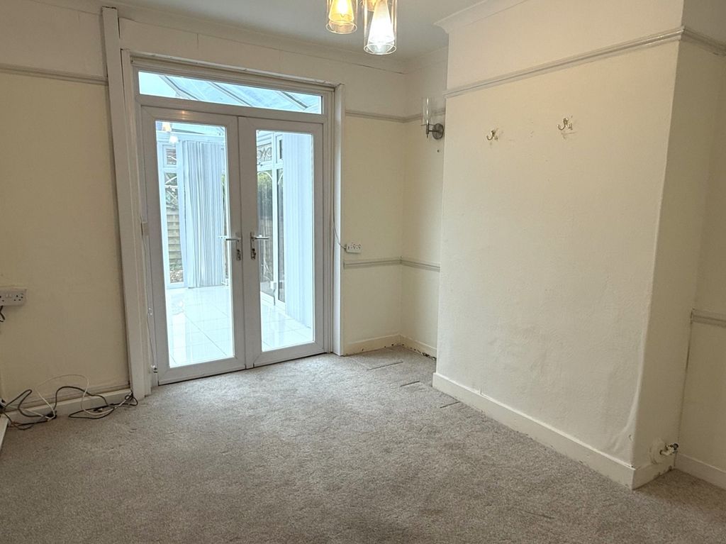 Property photo 3 of 16 Not Specified