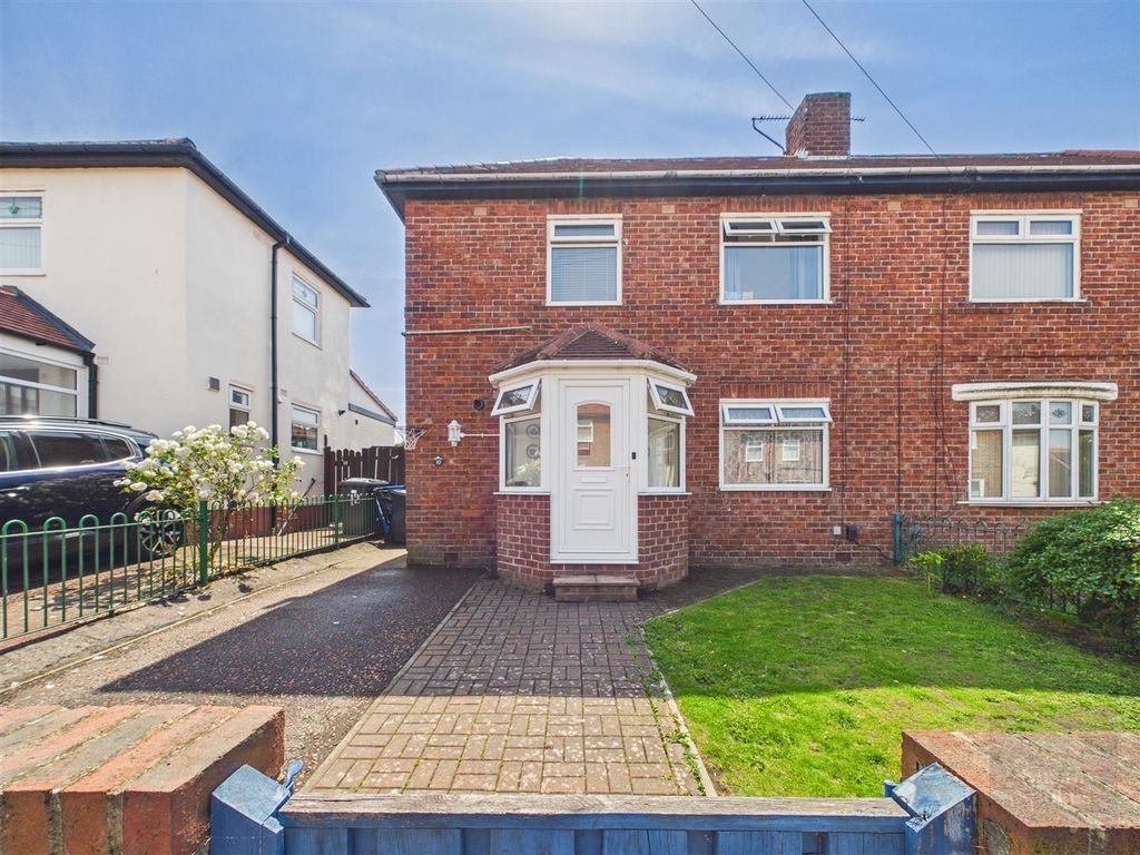 Property photo 1 of 16 Cam01858G0-Pr0289-Still032.Jpg
