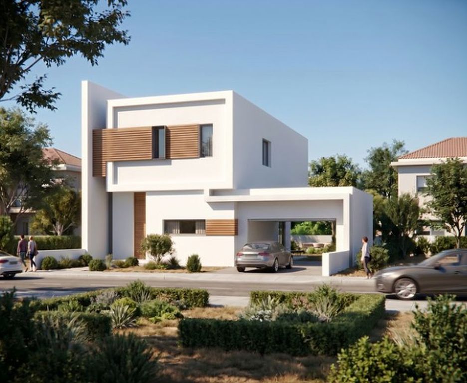Property photo 3 of 9 Link-Detached Villa