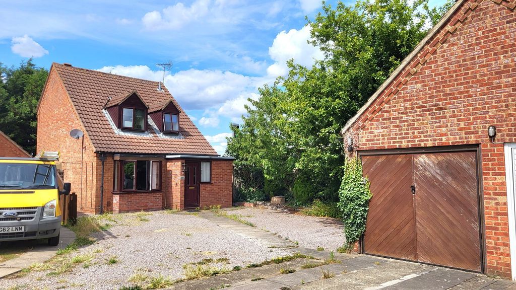 Property photo 1 of 17