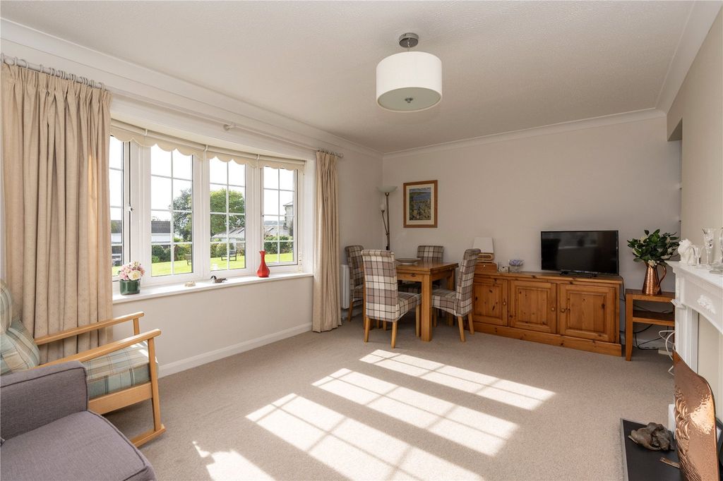 Property photo 2 of 13 Picture No. 08