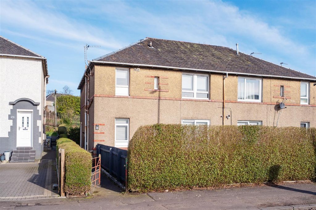 Property photo 2 of 18 Front