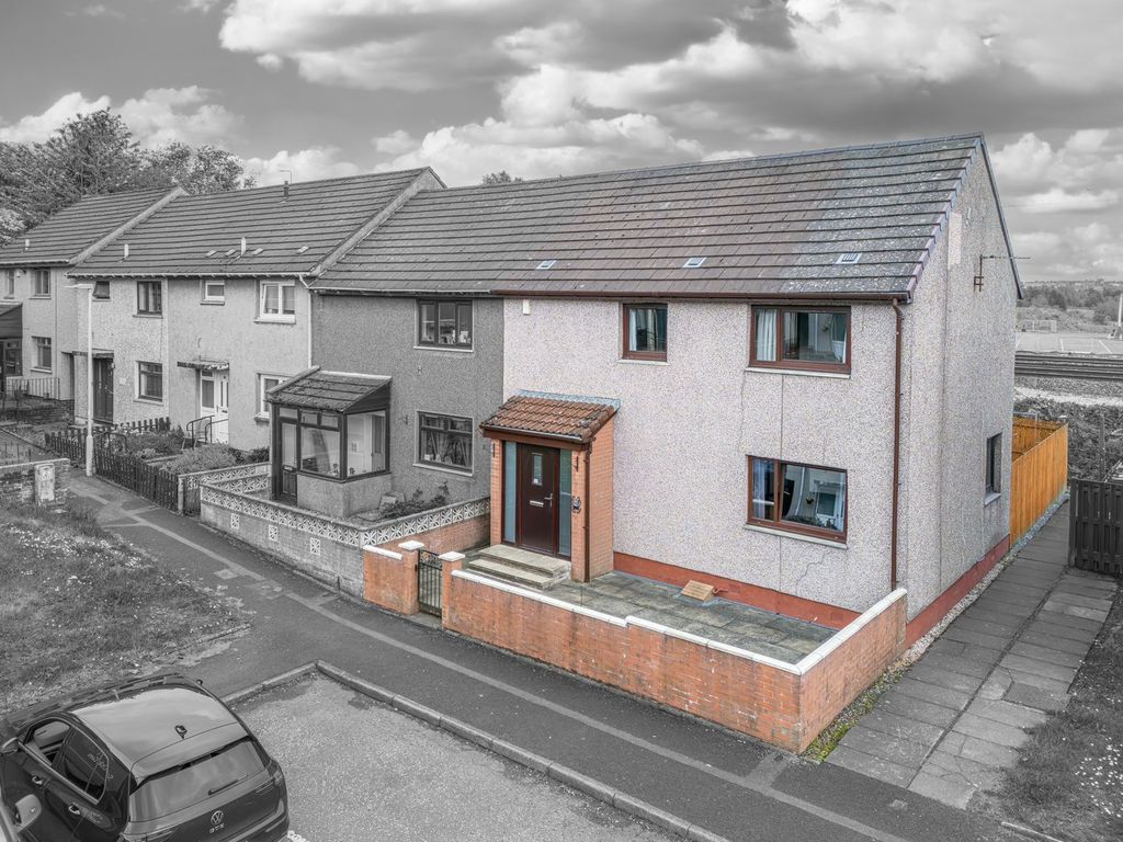 Property photo 1 of 30