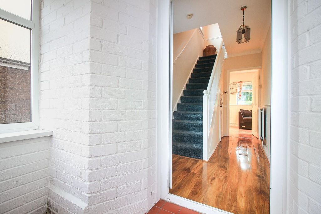 Property photo 2 of 14 2