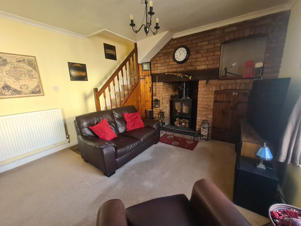 Property photo 2 of 19