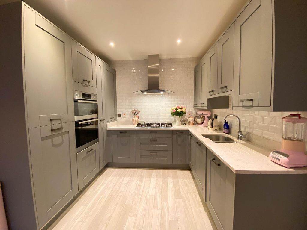 Property photo 2 of 16 Img_0725-2.Jpg