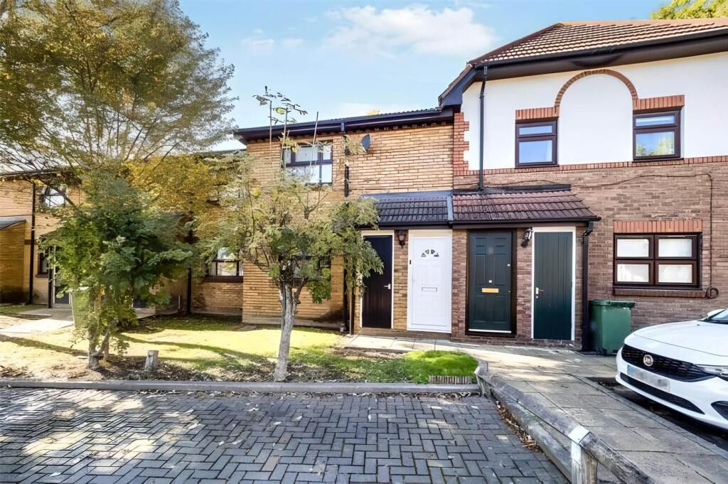 Property photo 1 of 11