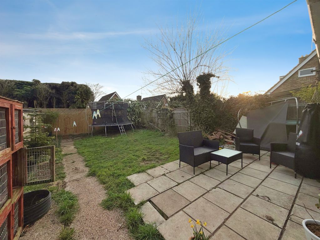 Property photo 3 of 19