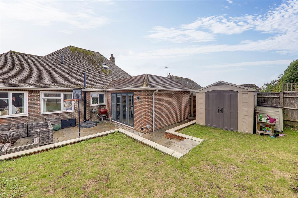 Property photo 2 of 25 Img_3132-Img_3134.Jpg