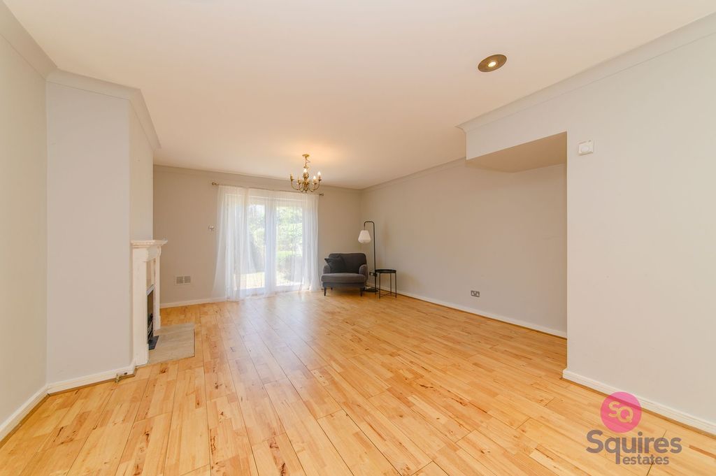 Property photo 3 of 21