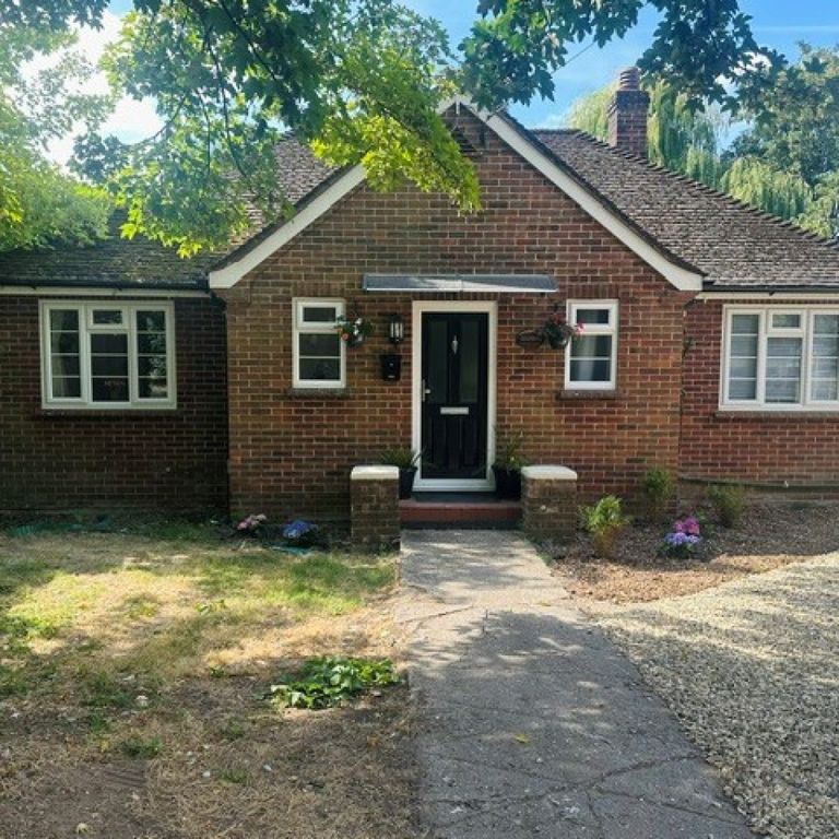 Property photo 1 of 11