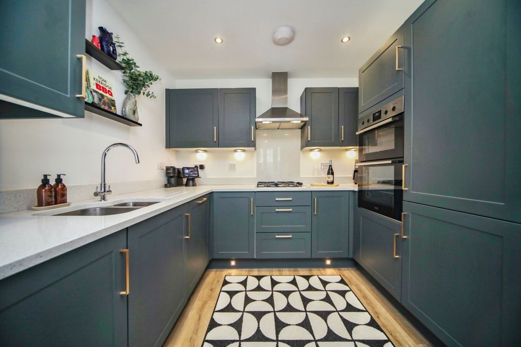 Property photo 3 of 11 9T5A4118