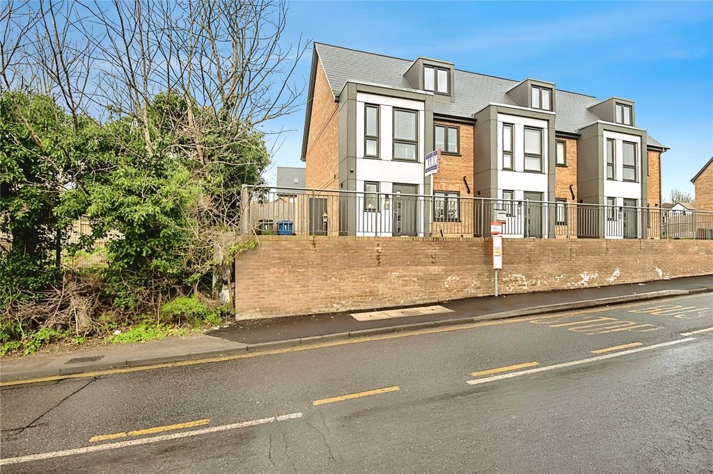 Property photo 1 of 15 Picture No. 22