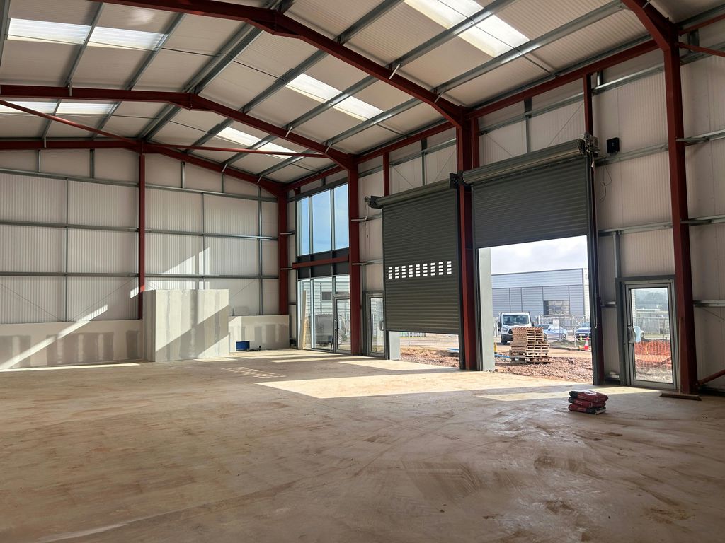 Property photo 2 of 8 Boulevard Unit 1.Jpg