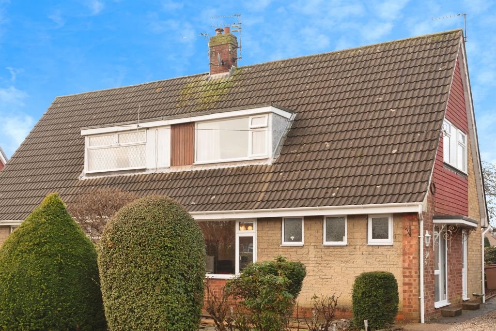 Property photo 1 of 13