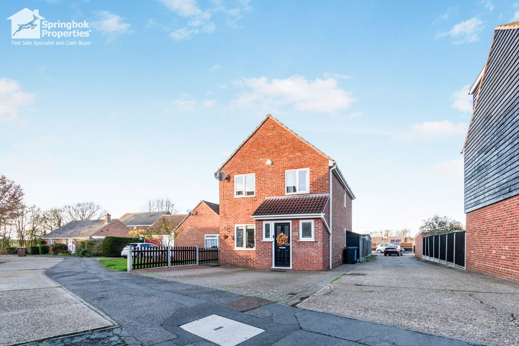 Property photo 1 of 17 Front View