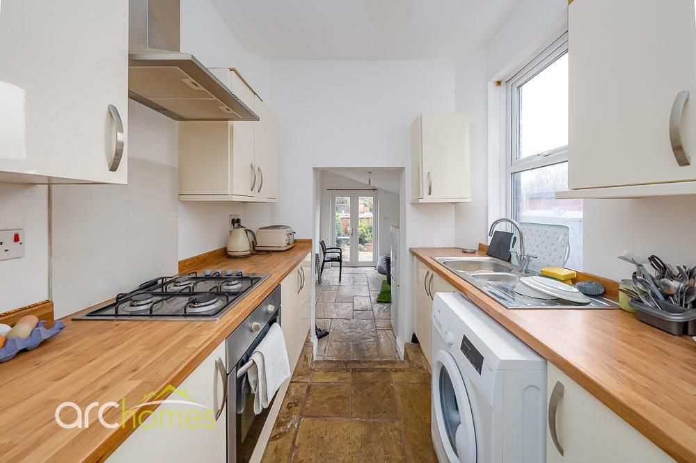 Property photo 3 of 16 Dsc09606-Edit.Jpg