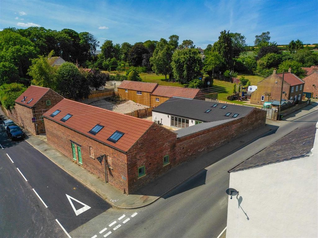 Property photo 1 of 15 Dji_0790.Jpg