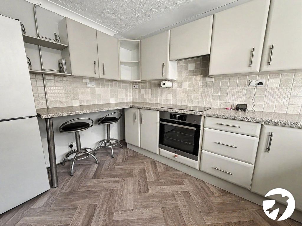 Property photo 3 of 17 Picture No. 07