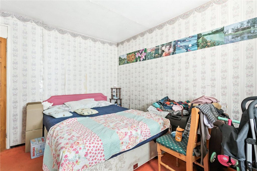 Property photo 2 of 11 Picture No. 08