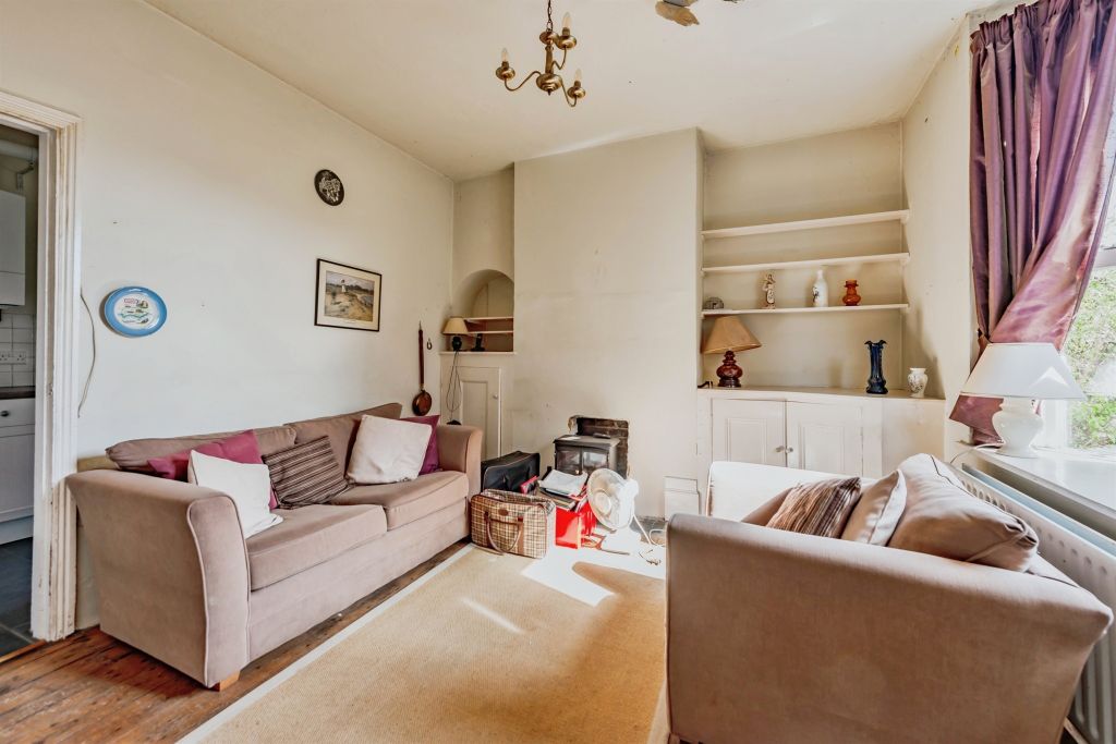 Property photo 3 of 17