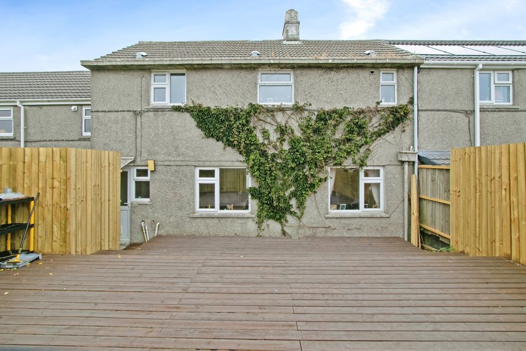 Property photo 1 of 16 Photo