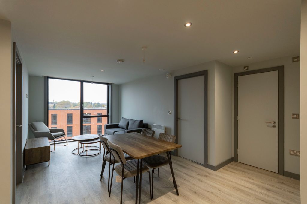 Property photo 3 of 15 Img_0263_1