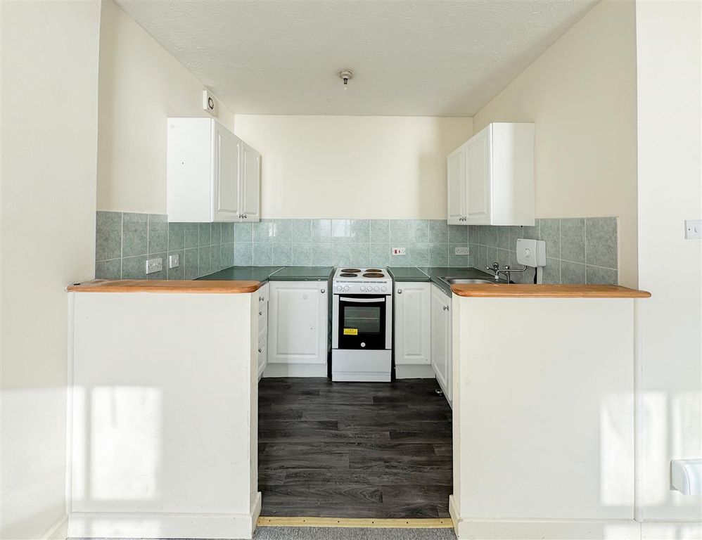 Property photo 2 of 16 6-Img_4308.Jpg