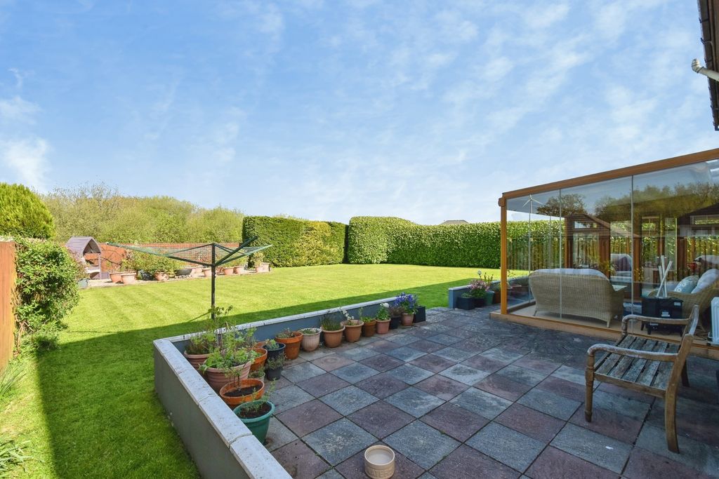 Property photo 2 of 26 Pbox-Img.Jpg