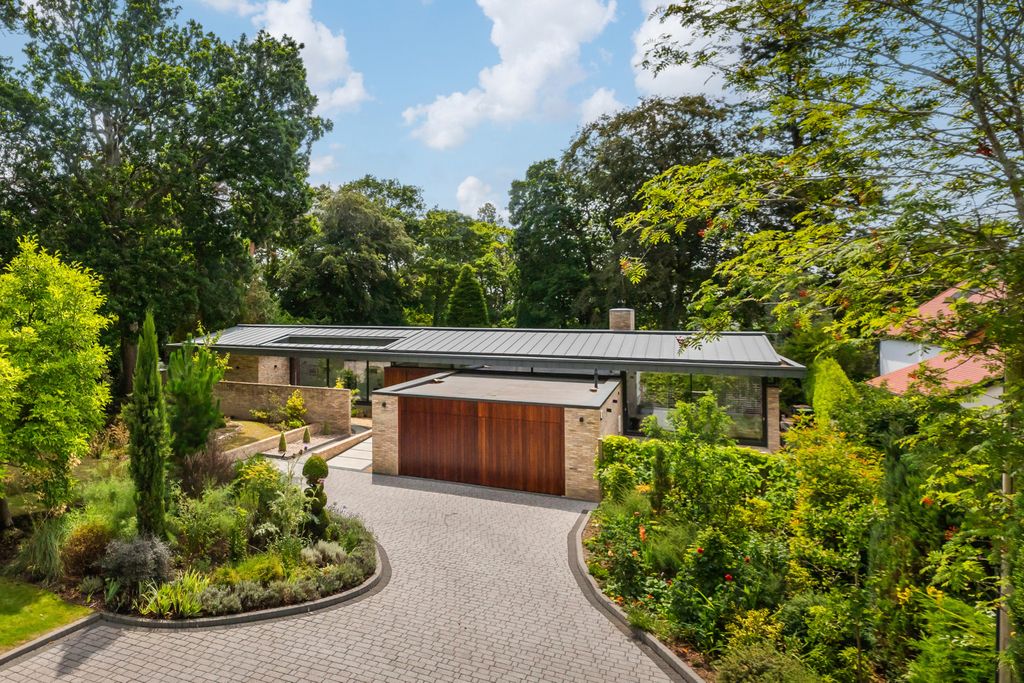 Property photo 1 of 25 Kyrchill Lane